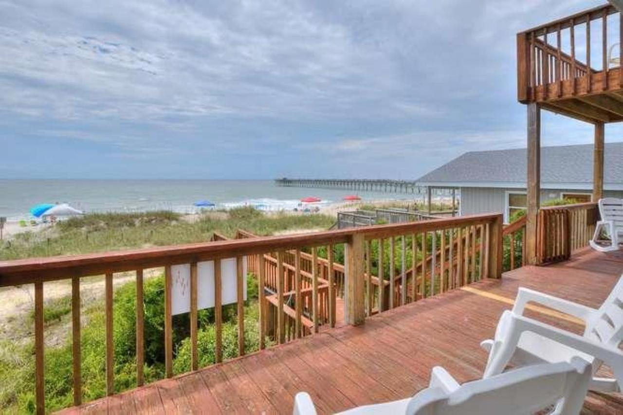 Beach Tonic Villa Oak Island Exterior photo